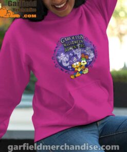 garfield halloween adventure hugging pink women hoodie