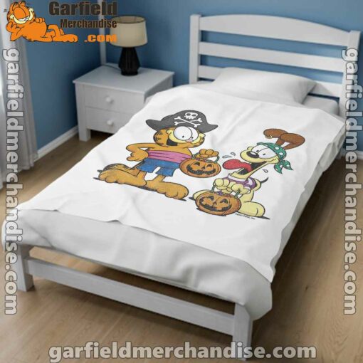 garfield halloween odie pirates white blanket