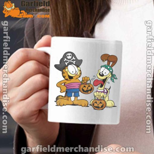 garfield halloween odie pirates white mug