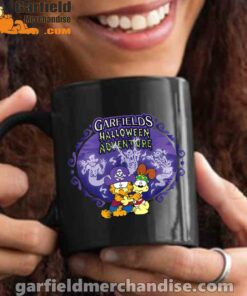 garfield halloween adventure hugging black mug