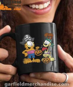 garfield halloween odie pirates black mug