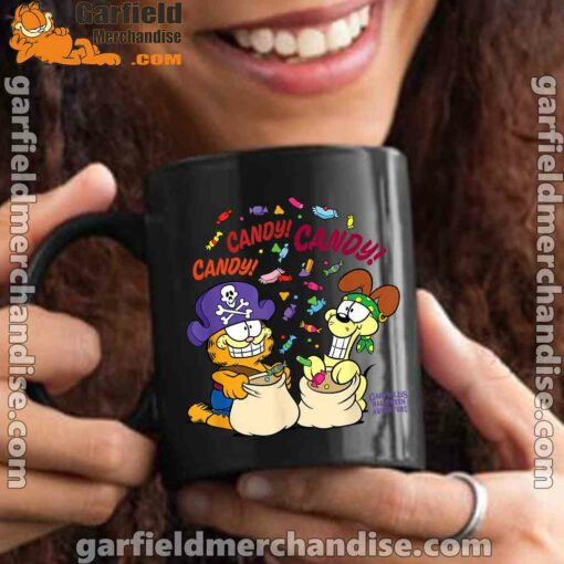 halloween garfield eat candy it’s lifestyle black mug