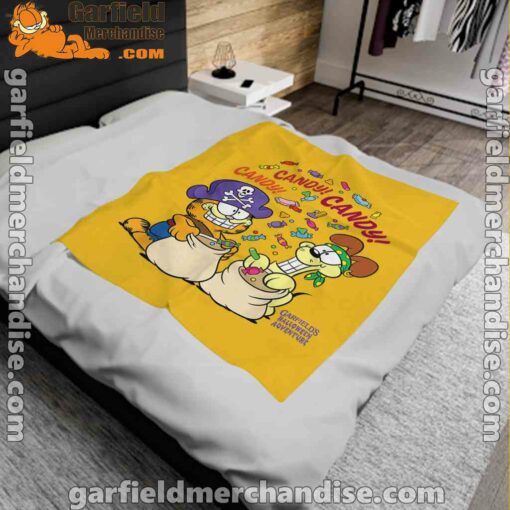 halloween garfield eat candy it’s lifestyle yellow blanket