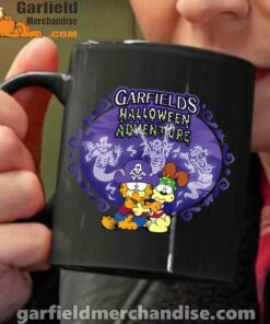 garfield halloween adventure hugging black coffee mug