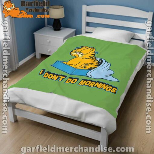 garfield dont do mornings green blanket