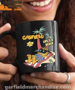 garfield lifes beach retro vintage tropical cat nap black mug