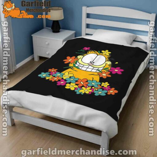 garfield in the garden black blanket