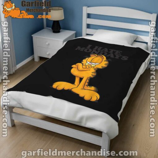 i hate mondays garfield black blanket