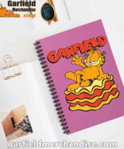 garfield lasagna slice pose pink notebook