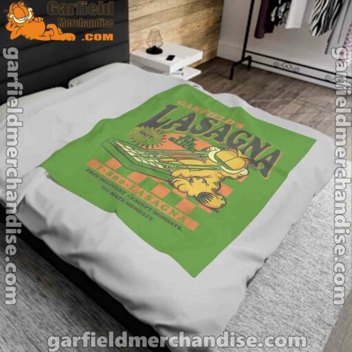 garfield vintage the slice garfields lasagna green blanket