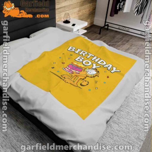 garfield birthday boy cake confetti celebration yellow blanket