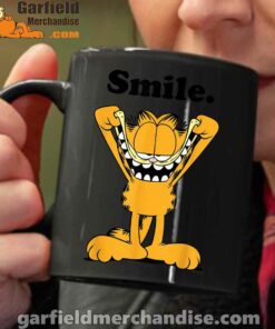 garfield classic smile here to be awesome black coffee mug