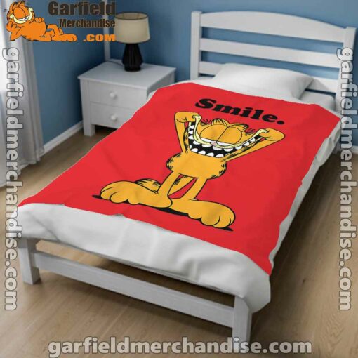 garfield classic smile here to be awesome red blanket