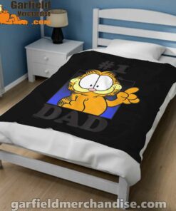 garfield fathers day number one dad black blanket