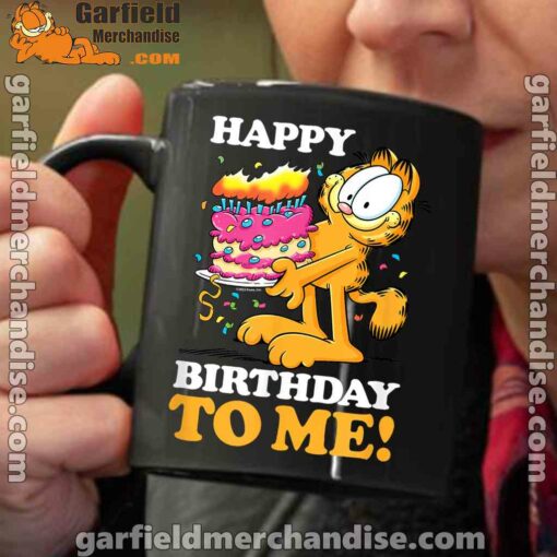 garfield happy birthday to me with cake black coffee mug