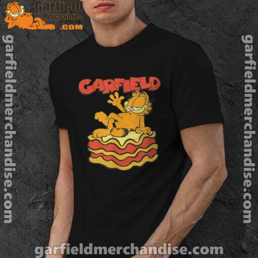 garfield lasagna slice pose black men shirt