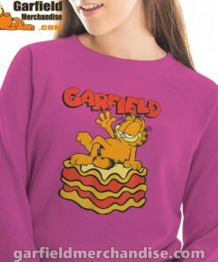 garfield lasagna slice pose pink women sweatshirt