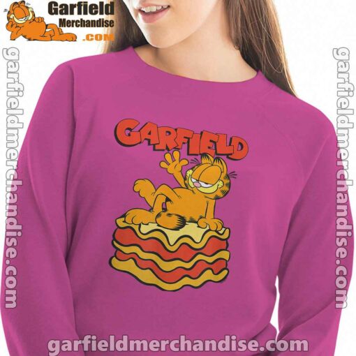 garfield lasagna slice pose pink women sweatshirt