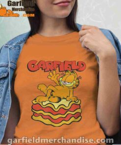 garfield lasagna slice pose women orange t shirt