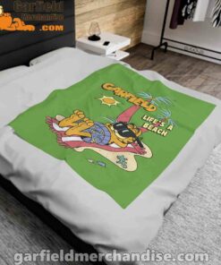 garfield lifes beach retro vintage tropical cat nap green blanket