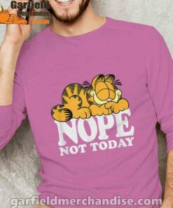 garfield nope not today lazy cat men with pink long sleeve